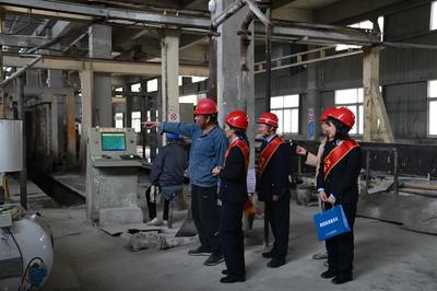 大冶市稅務(wù)局綠稅團(tuán)隊(duì) 釋放綠色稅能量，助建材銷(xiāo)售企業(yè)實(shí)現(xiàn)綠色蝶變